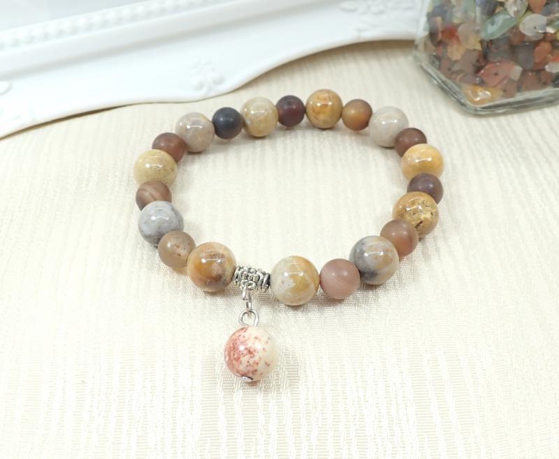 Képjáspis és achát karkötő