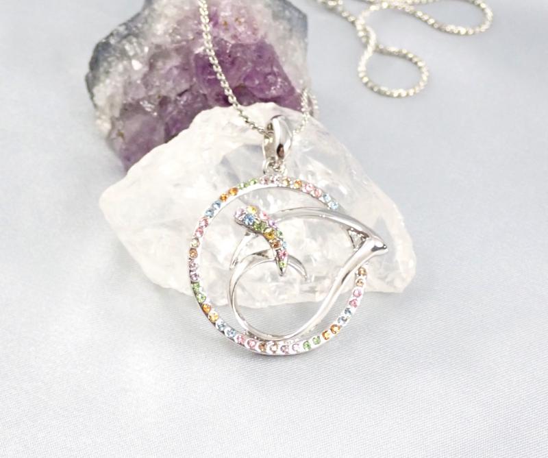 Kör medál színes kövecskékkel