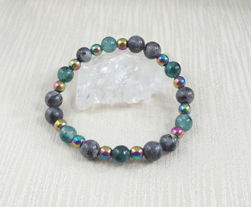 Labradorit és hematit karkötő