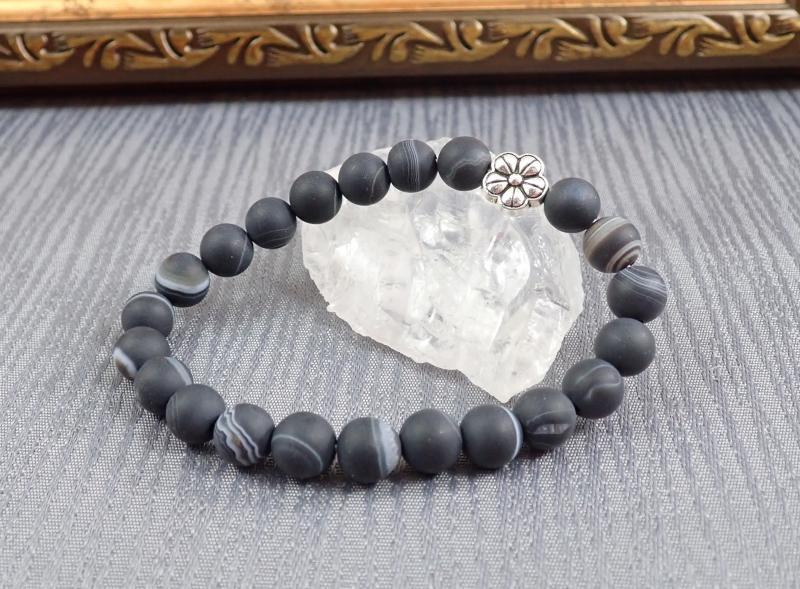 Matt achát karkötő, sötét