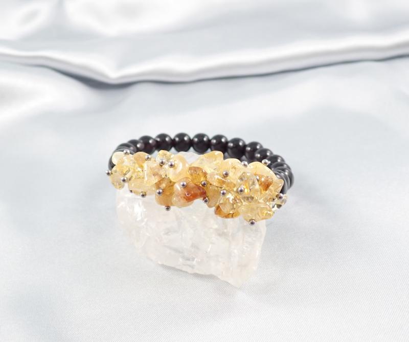 Napfény energiája karkötő