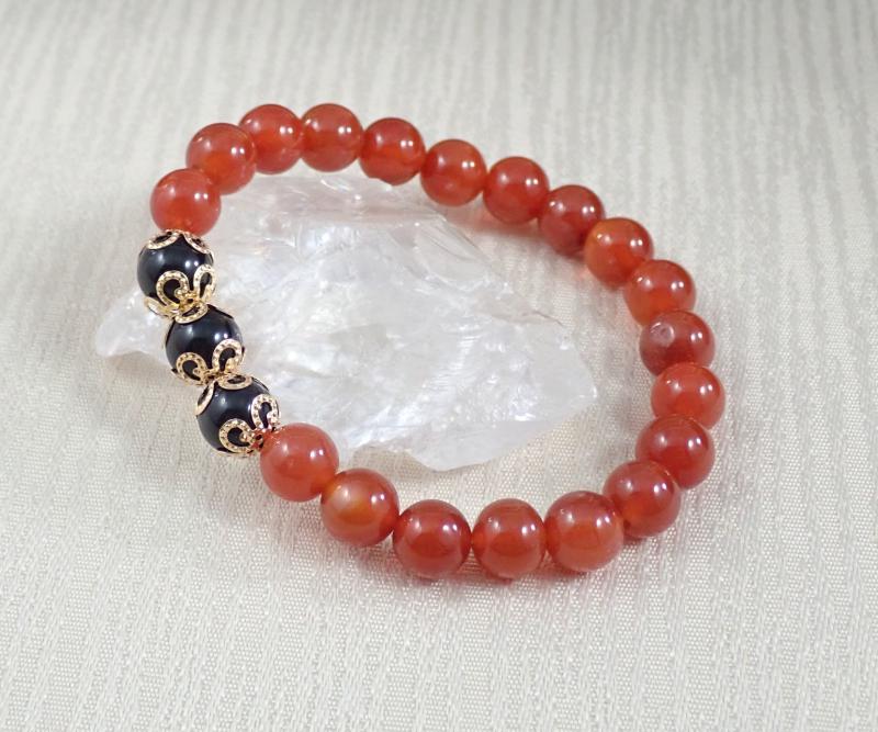Ónix és karneol karkötő