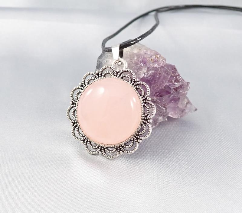 Rózsakvarc medál, kör