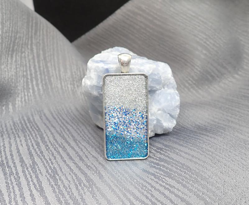 Téglalap alakú medál, tenger