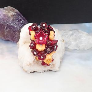 Bordó virágfürt medál