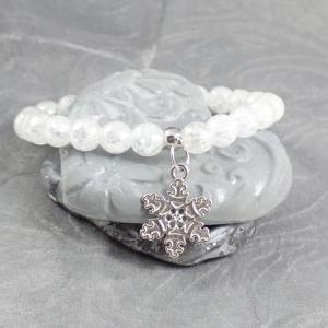 Csillogó gyöngy karkötő hópehellyel 1