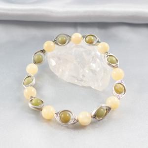 Jáde karkötő íves gyöngykerettel