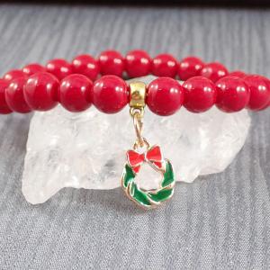 Jáde karkötő karácsonyi motívummal,