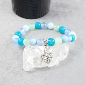 Kék árnyalatok karkötő szívvel