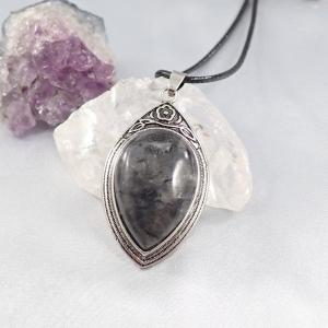 Labradorit medál antik hatású keretben 2