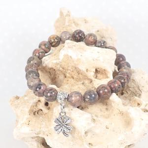 Leopárd jáspis karkötő lóherével