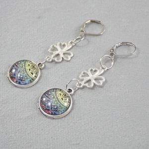 Mandalás fülbevaló lóherével