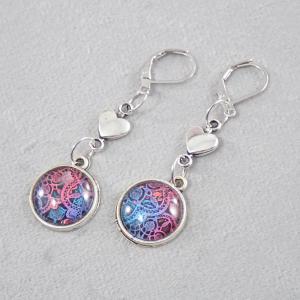 Mandalás fülbevaló szívvel