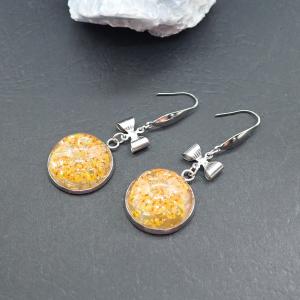 Narancssárga virágos fülbevaló