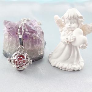 Nyitható medál, tűzachát gyönggyel, kicsi