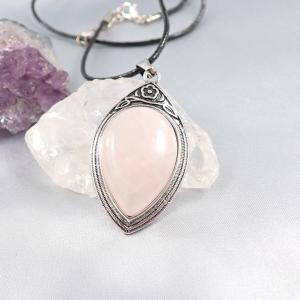 Rózsakvarc medál antik hatású keretben 1