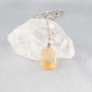 Szabálytalan formájú citrin medál nyaklánccal 3