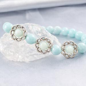 Vízzöld jáde karkötő hullámos gyöngykerettel