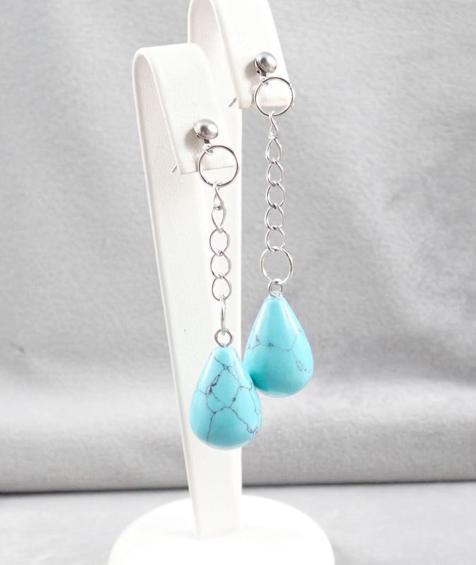 Türkinit fülbevaló, beszúrós