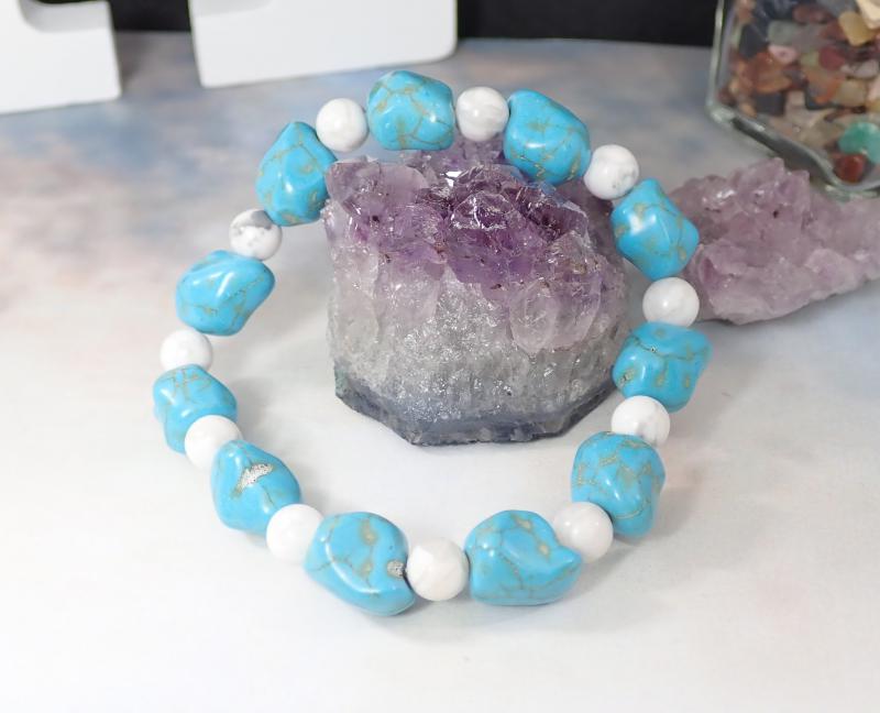 Türkint és howlit karkötő