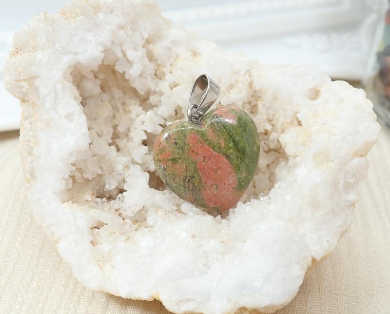 Unakit medál, szív, nagyobb, nyaklánccal 3