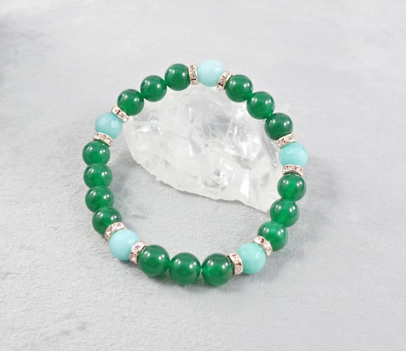 Zöld jáde karkötő