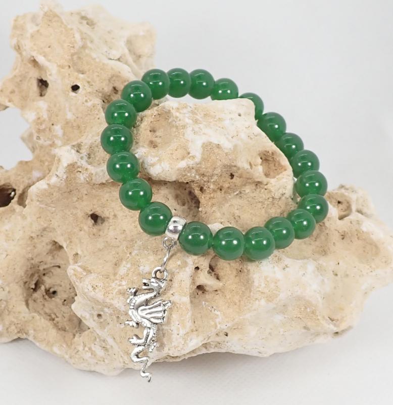 Zöld jáde karkötő sárkánnyal (S)