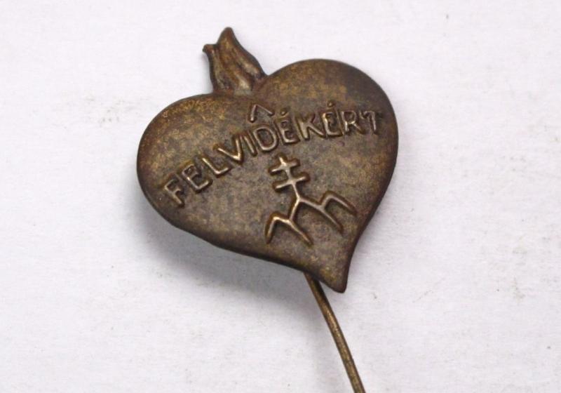 Felvidékért bronz kitűző 1938