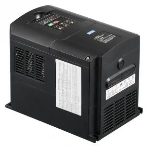 7,5 kW-os frekvenciaváltó 220 V-os háromfázisú motorokhoz, 35 A bemeneti árammal
