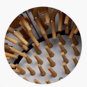 Elektromos csirkekopasztó gép 500 mm-es dobbal, 900 W teljesítménnyel és 98 gumiujjal – 2 csirke feldolgozásához, rozsdamentes acél