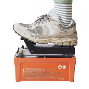 Lábpumpa Hidraulikus szivattyú pedálos működtetéssel 1,6l narancs szín