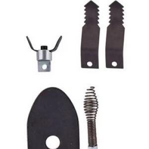 Lefolyótisztító gép 15 m × 12,7 mm – kézi adagolású csőgörény kerekekkel, 4 vágóval, lábkapcsolóval, kerekekkel 50–100 mm csövekhez