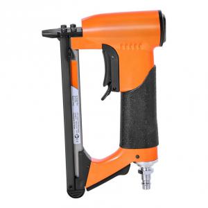 Pneumatikus kárpittűző (22-es) – 71-es sorozatú finom kapcsokhoz