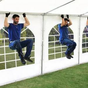 Professzionális extra erős rendezvény- és fesztiválsátor 8 × 24 m, 192 m², lángálló PVC ponyvával, 2,60 m oldalmagassággal, megerősített horganyzott acélszerkezettel és padlókerettel – fehér