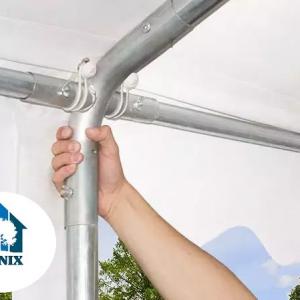 Professzionális extra erős rendezvénysátor 8 × 12 m, 96 m², fehér PVC ponyvával, 2,6 m oldalmagassággal, Ø 50 mm-es erősített horganyzott acélvázzal és padlókerettel