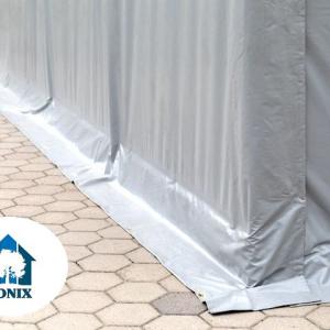 Professzionális ponyvacsarnok raktársátor 5×10 m, 50 m², 3,00 m oldalmagassággal, lángálló PVC ponyvával, két cipzáras kapuval és teljesen horganyzott acélvázzal – szürke