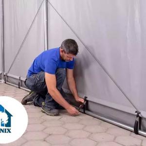 Professzionális ponyvacsarnok, raktársátor ipari sátor 8 × 12 m, 96 m² alapterülettel, 4,00 m oldalmagassággal, két standard cipzáras kapuval, szürke PVC ponyvával