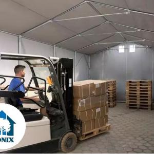 Professzionális PVC ponyvacsarnok raktársátor 4×12 m, 48 m², 3,00 m oldalmagassággal, felhúzható kapuval és teljesen horganyzott acélvázzal – szürke