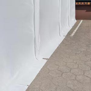 Professzionális raktársátor  ipari tárolósátor 6 × 12 m, 72 m² alapterülettel, 2,60 m oldalmagassággal, megerősített, horganyzott acélszerkezettel,padlókerettel, két cipzáras bejárattal  PVC ponyvával