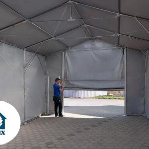 Professzionális raktársátor, tárolósátor  ipari sátor 8 × 12 m, 96 m² alapterülettel, 4,00 m oldalmagassággal, felhúzható kapuval, cipzáras bejárattal, személyi ajtóval, szürke PVC ponyvával