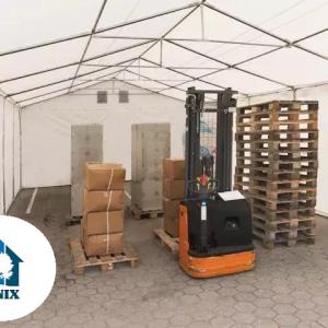 Professzionális raktársátortárolósátor 6 × 6 m, 36 m² alapterülettel, 2,60 m oldalmagassággal, horganyzott acélszerkezettel, stabil padlókerettel, két cipzáras bejárattal fehér PVC ponyvával