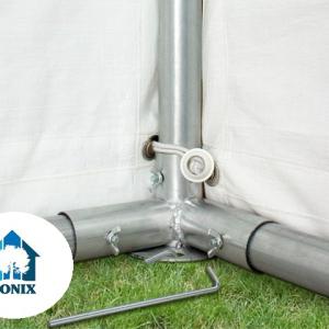 Professzionális rendezvénysátor 8 × 12 m – 96 m², fehér, 100%-ban vízálló PVC ponyvával, extra erős horganyzott acélszerkezettel, megerősített tetővel és stabil padlókerettel