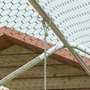 Tyúkól fedett kifutóval és UV-álló tetővel, létrával, ülőrúddal 300 × 800 × 195 cm, 24–30 tyúk részére