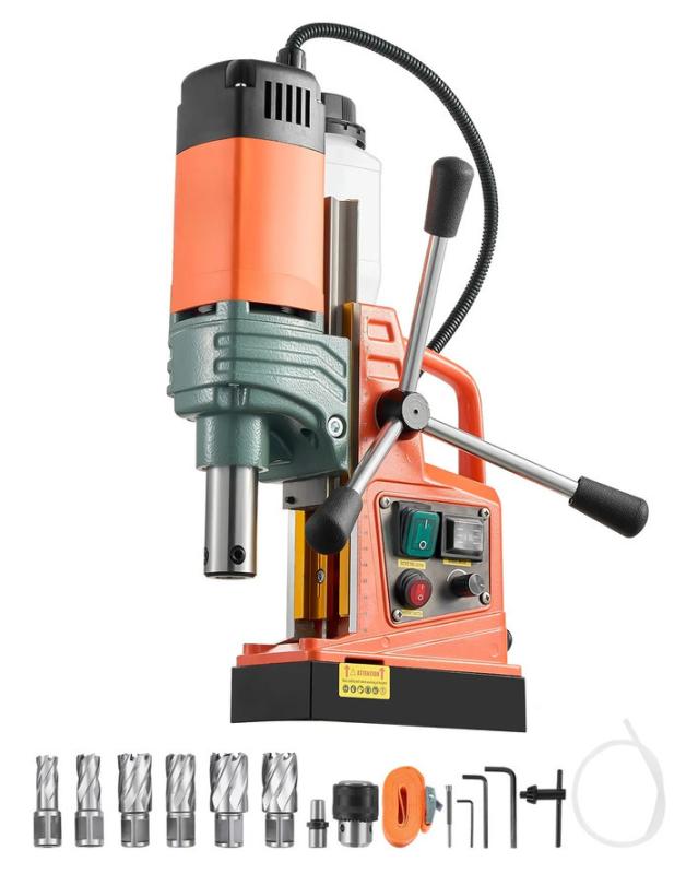 Ipari mágneses fúrógép 1450 W, 50 mm magfúrási átmérő, 13 000 N mágneses tartóerő, változtatható fordulatszám, 6 db magfúróval