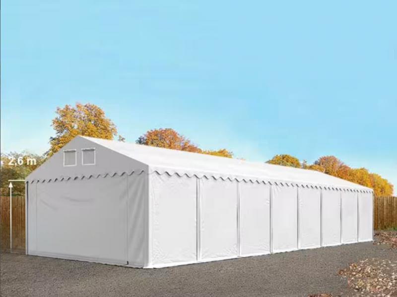 Professzionális, extra erős raktársátor 6 × 20 m, 120 m², 2,60 m oldalmagassággal, horganyzott acélvázzal, padlókerettel, két cipzáras bejárattal  fehér PVC ponyvával