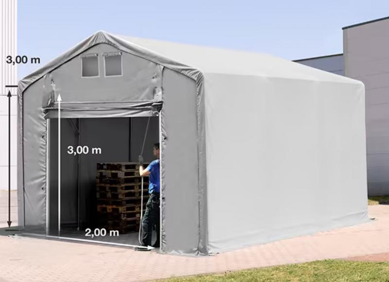 Professzionális ipari raktársátor PVC ponyvacsarnok 3×6 m, 18 m², 3,00 m oldalmagassággal, felhúzható kapuval és teljesen horganyzott acélvázzal – szürke