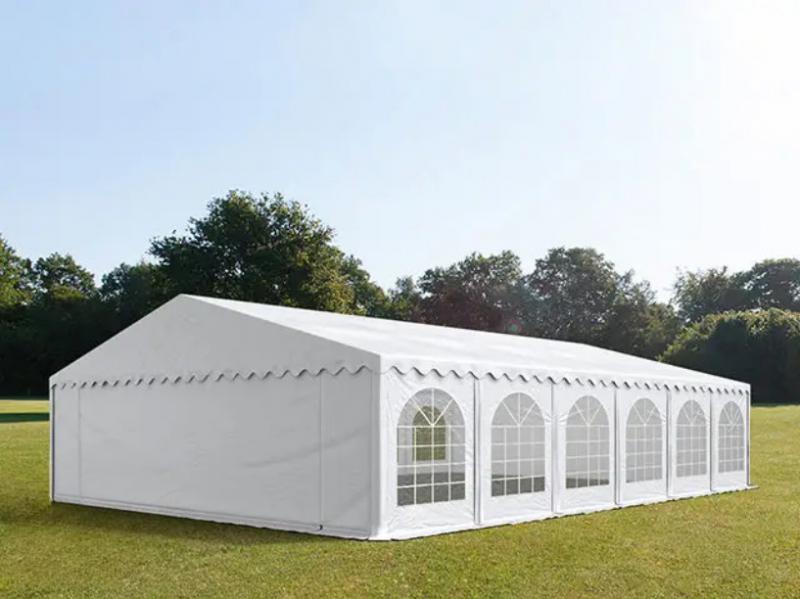 Professzionális rendezvénysátor, partisátor 8 × 12 m – fehér, vízálló PVC ponyvával, extra erős horganyzott acélszerkezettel, megerősített tetővázzal és stabil padlókerettel – 96 m²