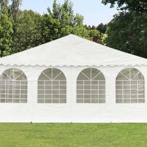 Oromfali bejárati ponyva rendezvénysátorhoz  8 × 2,6 m – lángálló PVC, fehér ablakokkal, cipzáras kivitelben