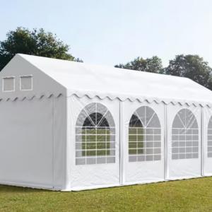 Professzionális extra erős rendezvénysátor 4 × 8 m, 32 m², fehér PVC ponyvával, 2,6 m oldalmagassággal, Ø 50 mm-es erősített horganyzott acélvázzal és padlókerettel