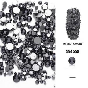 Vegyes méretű kristálykő 1440 db Black